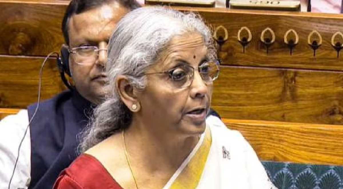 बजट 2025 : 12 लाख तक की कमाई पर नहीं देना होगा टैक्स, महिलाओं-किसानों के लिए किए ये बड़े ऐलान